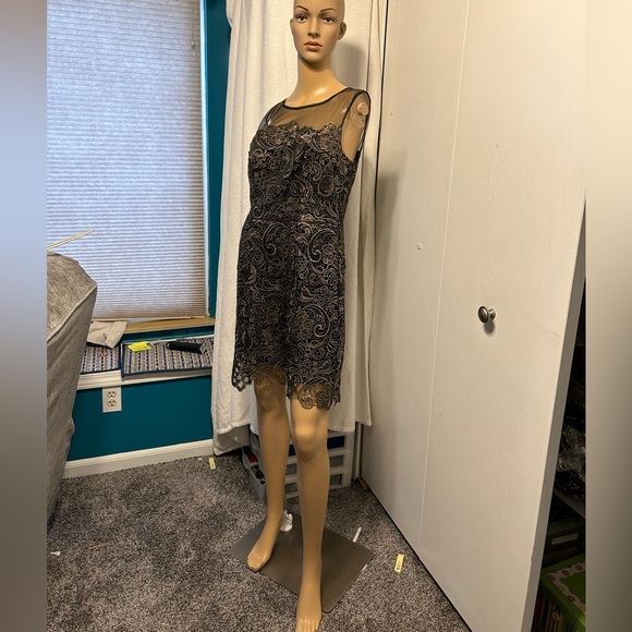 Black with gold lace formal dress. Prom homecoming party wedding elegant dress - Picture 8 of 9